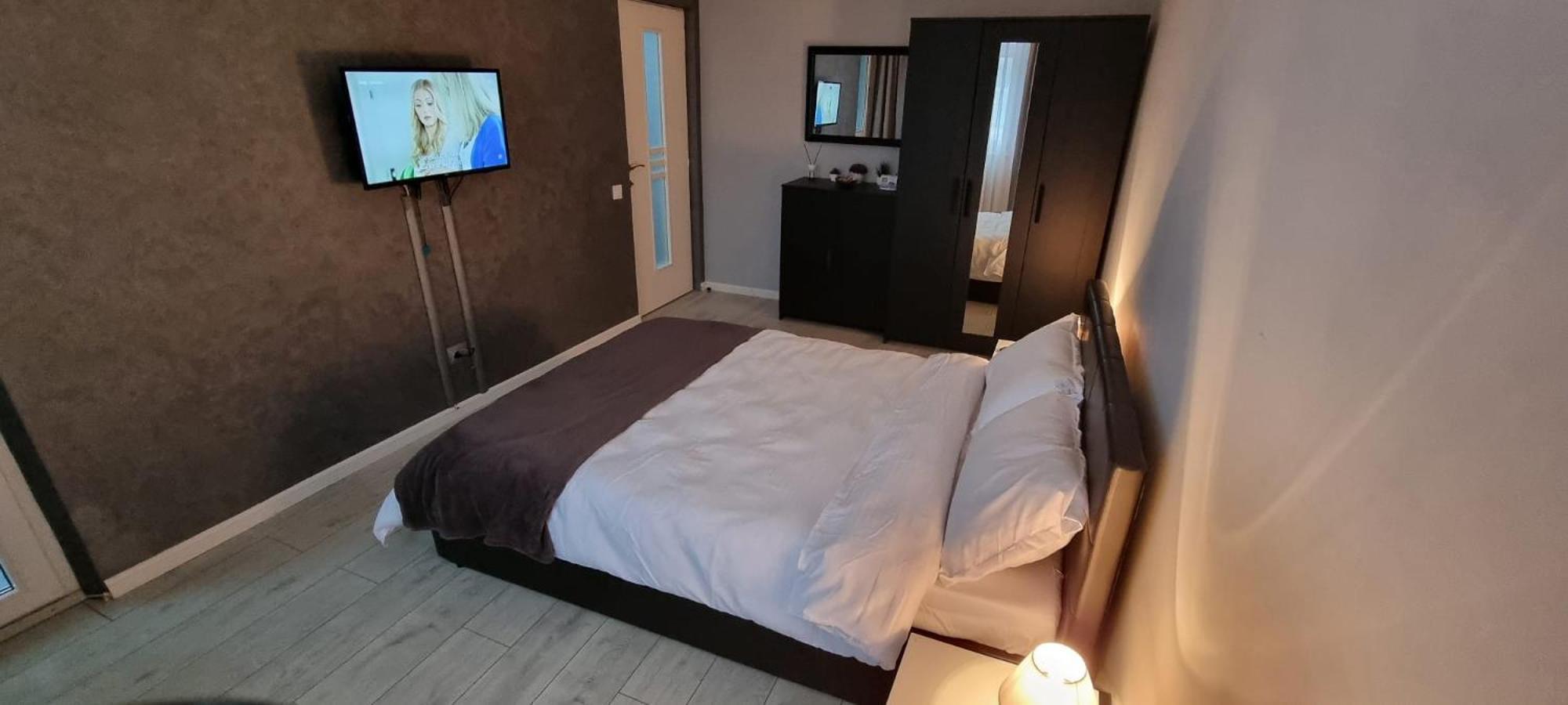 Feel Like Home 2 Piatra Neamţ Екстериор снимка