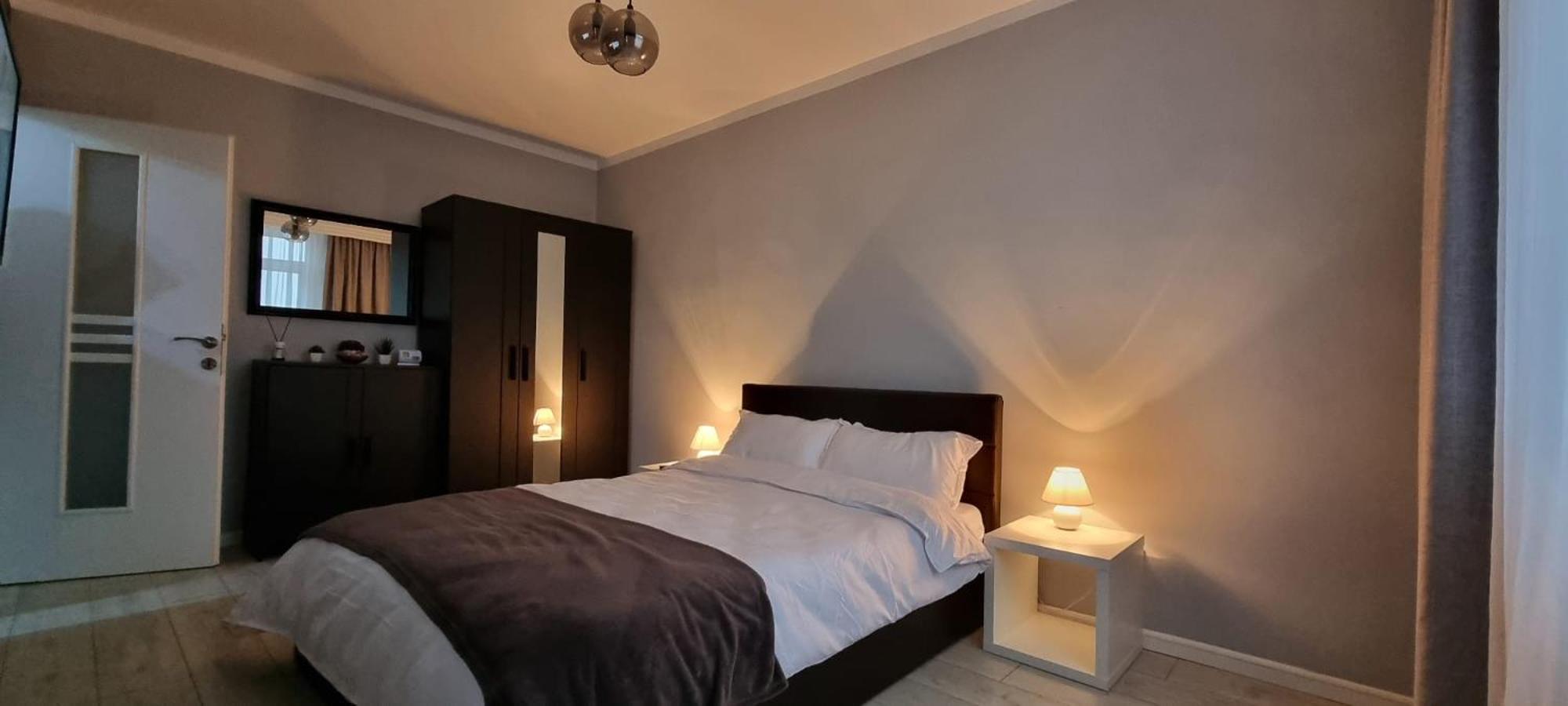 Feel Like Home 2 Piatra Neamţ Екстериор снимка